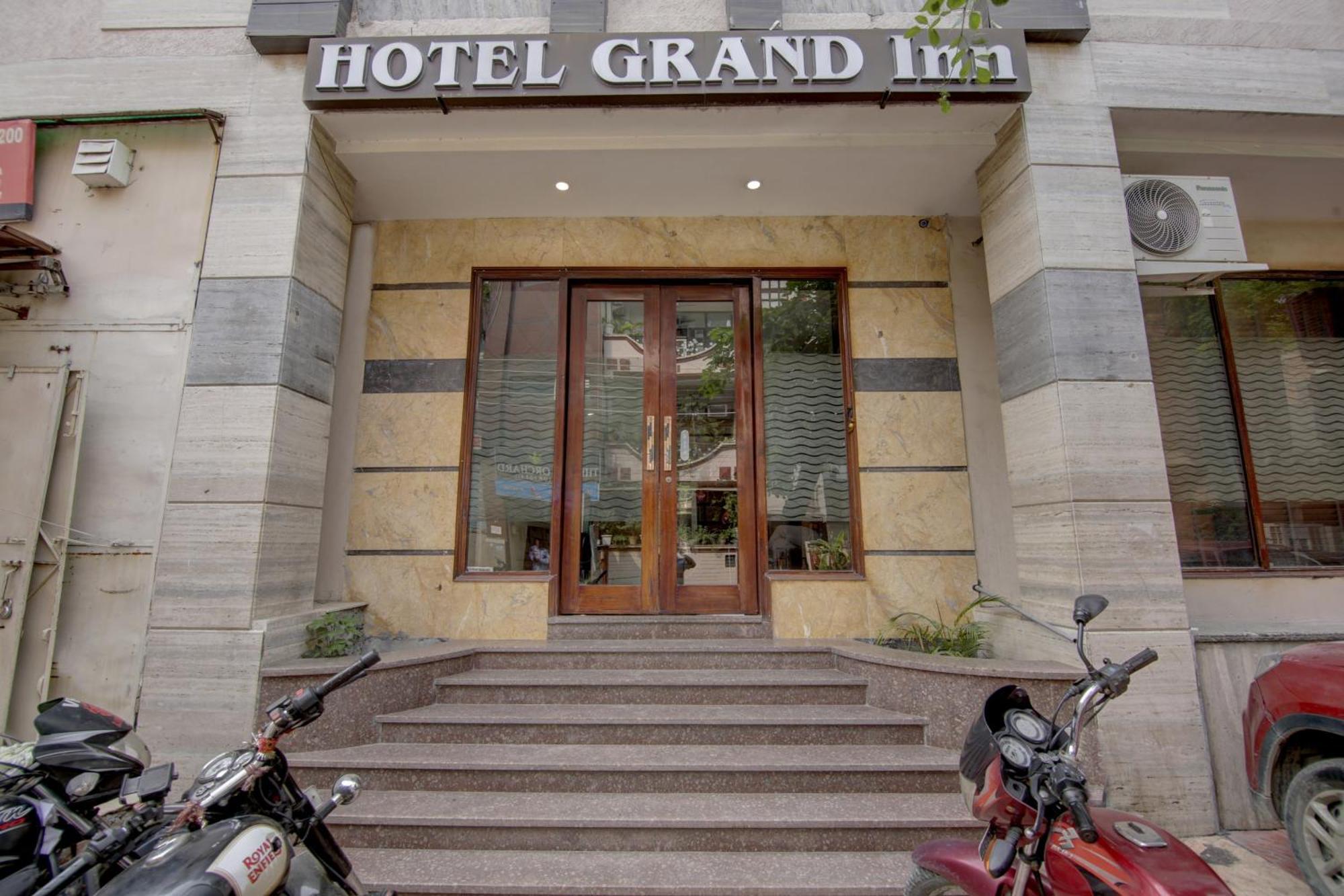 גאזיאבאד Townhouse Grand Inn מראה חיצוני תמונה
